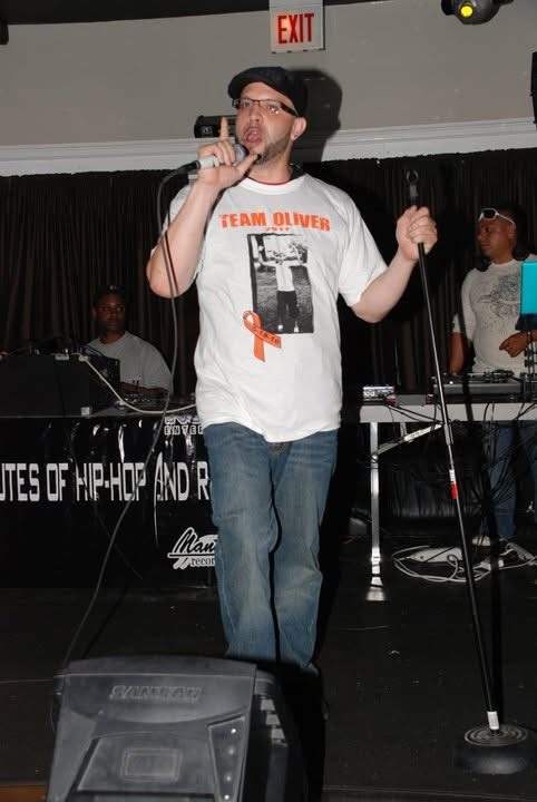 M.C. DaNova performing live for Team Oliver